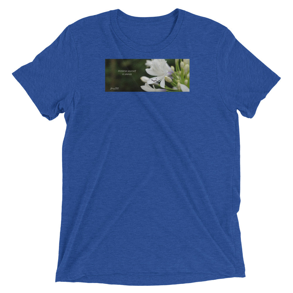 Agapanthus-Indigo Frost. “Immerse yourself in silence”. Short sleeve t-shirt