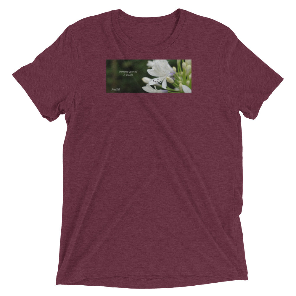 Agapanthus-Indigo Frost. “Immerse yourself in silence”. Short sleeve t-shirt