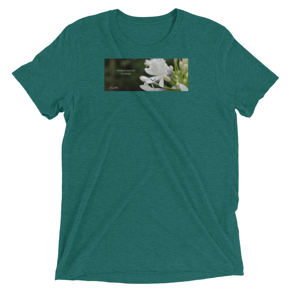 Agapanthus-Indigo Frost. “Immerse yourself in silence”. Short sleeve t-shirt