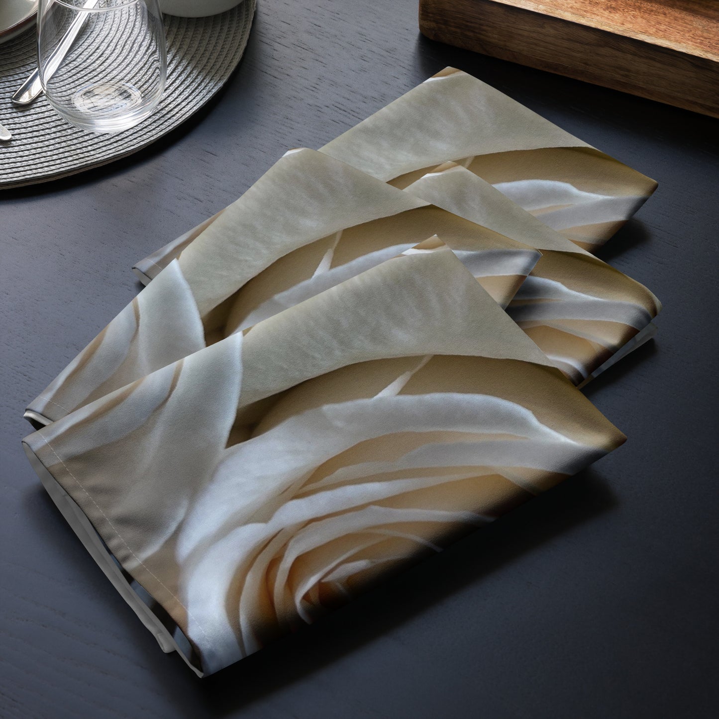 White Roses Cloth napkin set