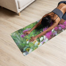 Load image into Gallery viewer, Siam Tulips Yoga mat
